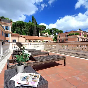 Piazzetta Margutta - My Extra Apartament Rzym